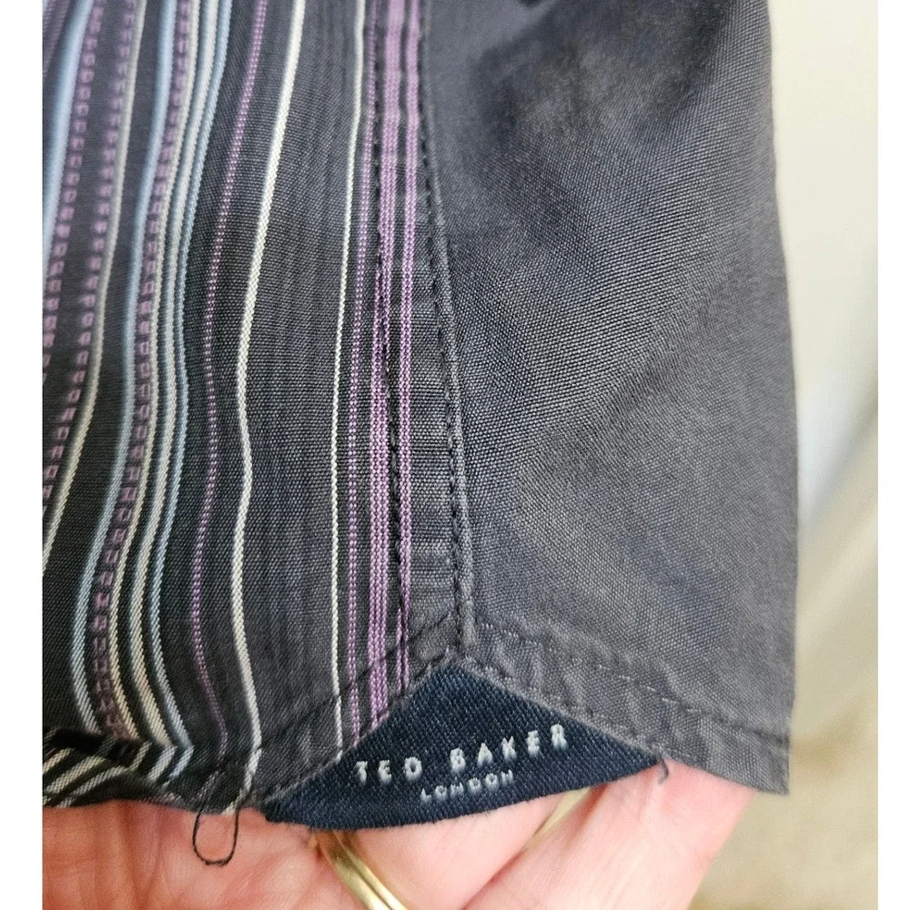 Ted Baker Striped Button Up Dress Shirt Long‎ Sleeve Career Casual Size 5 (LG)